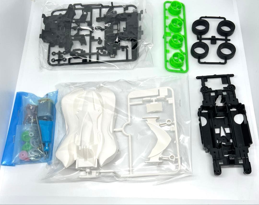 希少レア・タミヤ・バイソンマグナム・ミニ四駆・未組み立て