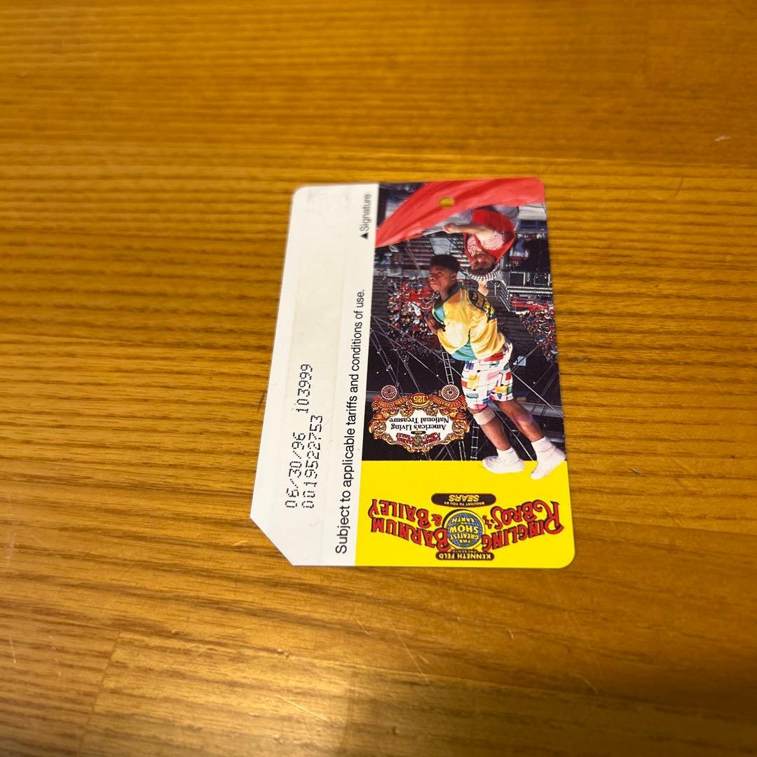 使用済ニューヨーク地下鉄メトロカードリングリングブラザーズショー広告1990年代