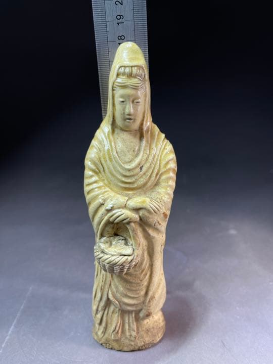 備前燒？観音立像 陶製 高さ18cm