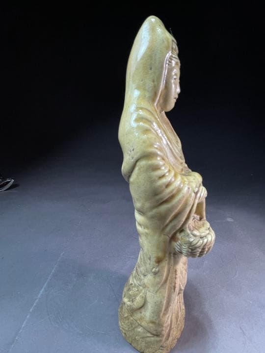 備前燒？観音立像 陶製 高さ18cm