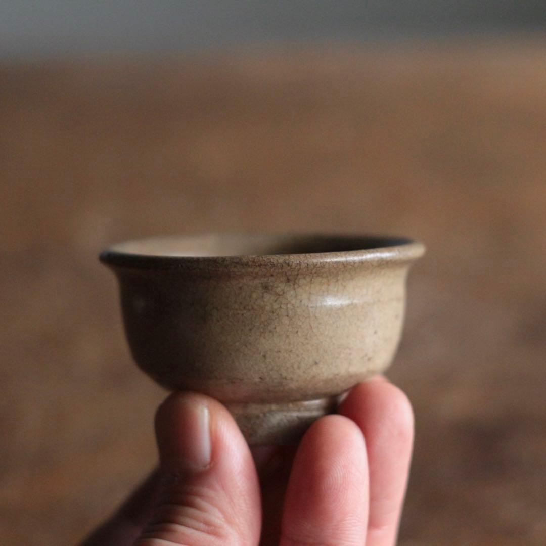 味のよい 灰釉 盃 ぐい呑み 酒器 古美術 古道具 アンティーク