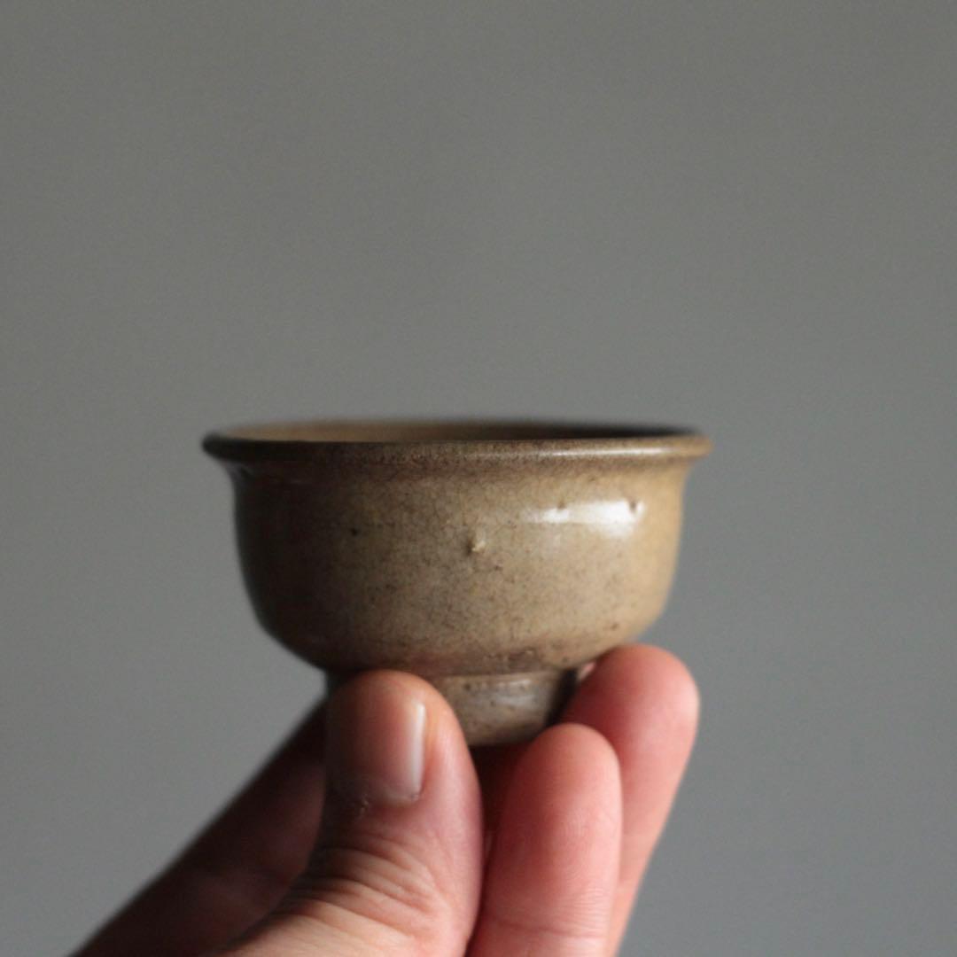 味のよい 灰釉 盃 ぐい呑み 酒器 古美術 古道具 アンティーク