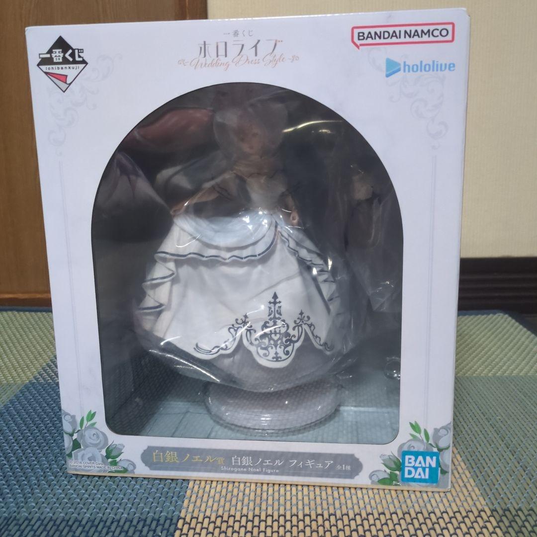 白銀ノエルウエディングフィギュアその他セット