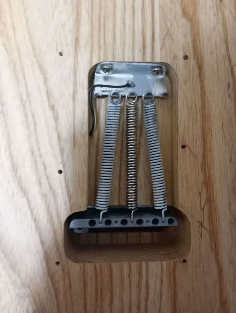 BACCHUS　UNIVERSE　エレキギター　バッカス　ユニバース