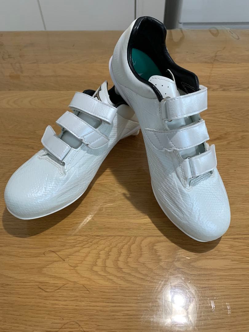 野球スパイク　ミズノ　ほぼ未使用　グローバルエリート