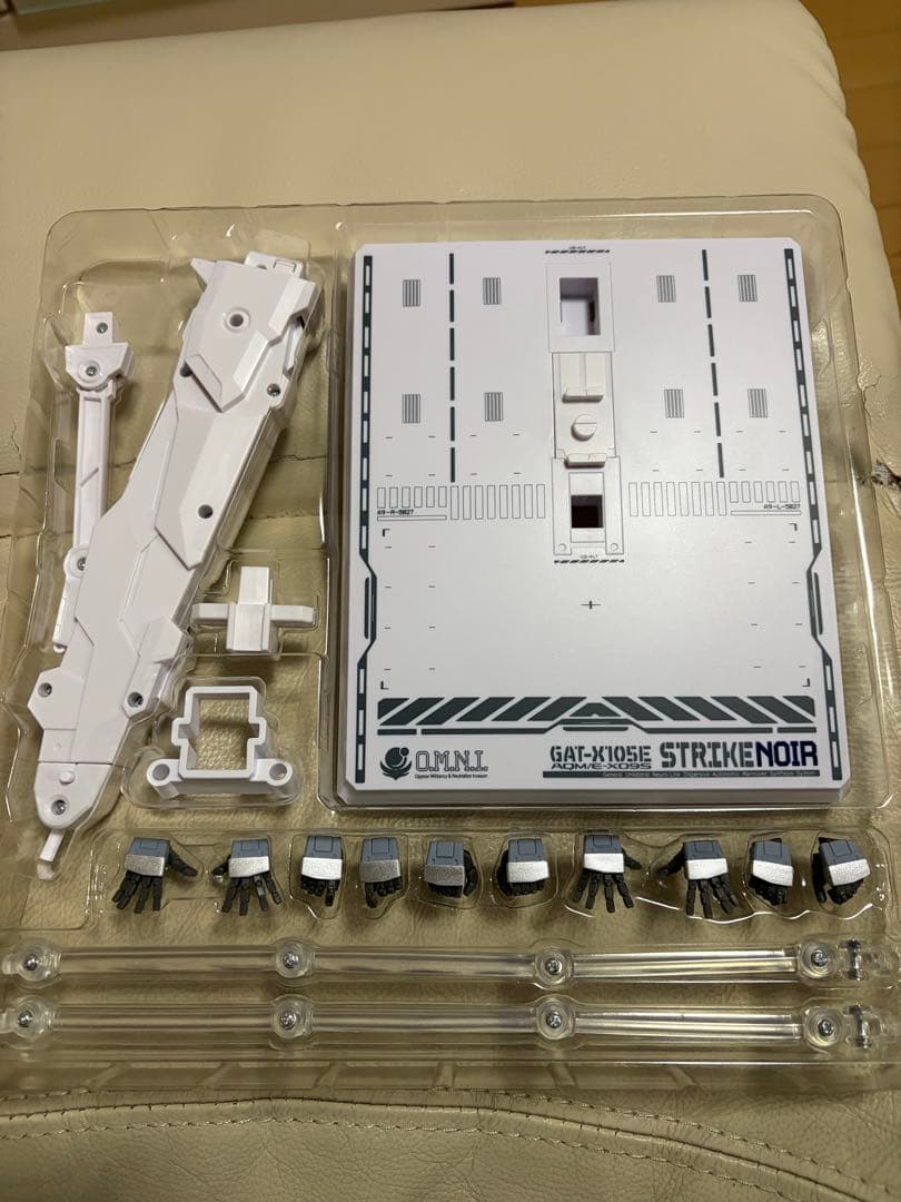 L BUILD ストライクノワールガンダム