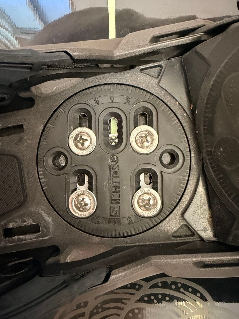 Salomon スノーボード 【アサシンプロ】バインディング【ホログラム】セット