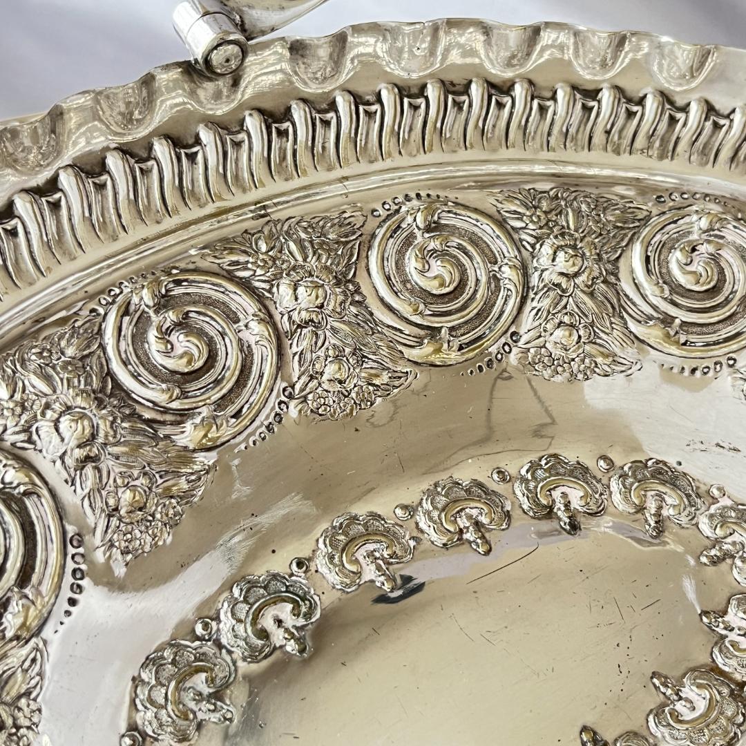 【Pinder Brothers】 エンボスのフルーツスタンド