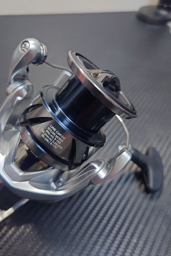 シマノ 23 ストラディック C3000XG　美品