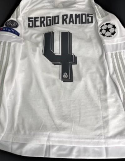 15/16 レアル・マドリード ホーム 4番 セルヒオ・ラモス 長袖