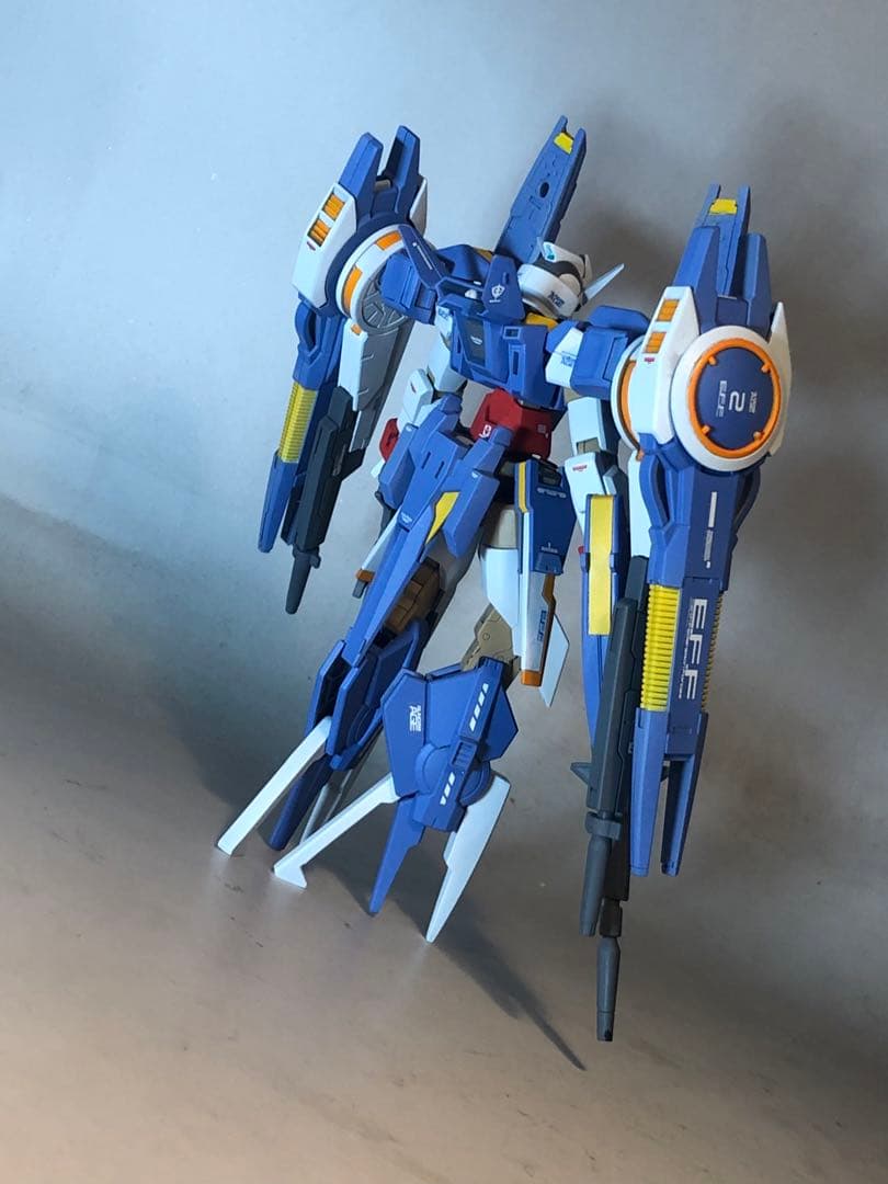 HG ガンダムAGE2 アルティメス完成品  ガンプラ