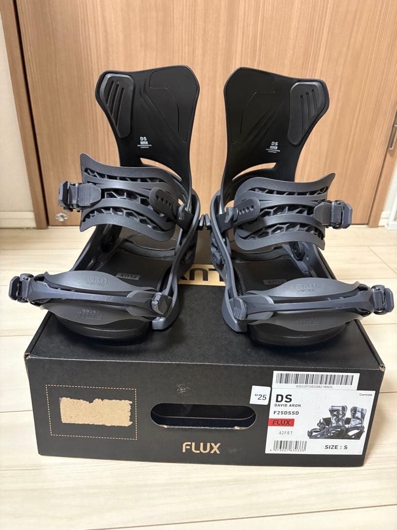 新品FLUX DS サイズS フラックス ビンディング バインディング