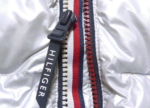 【大きい】XL XXL日本サイズ位トミーヒルフィガーUSA限定ダウンジャケット