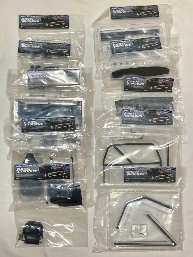 デアゴスティーニ新品⭐️ワイルドスピード1/8ダッジチャージャー