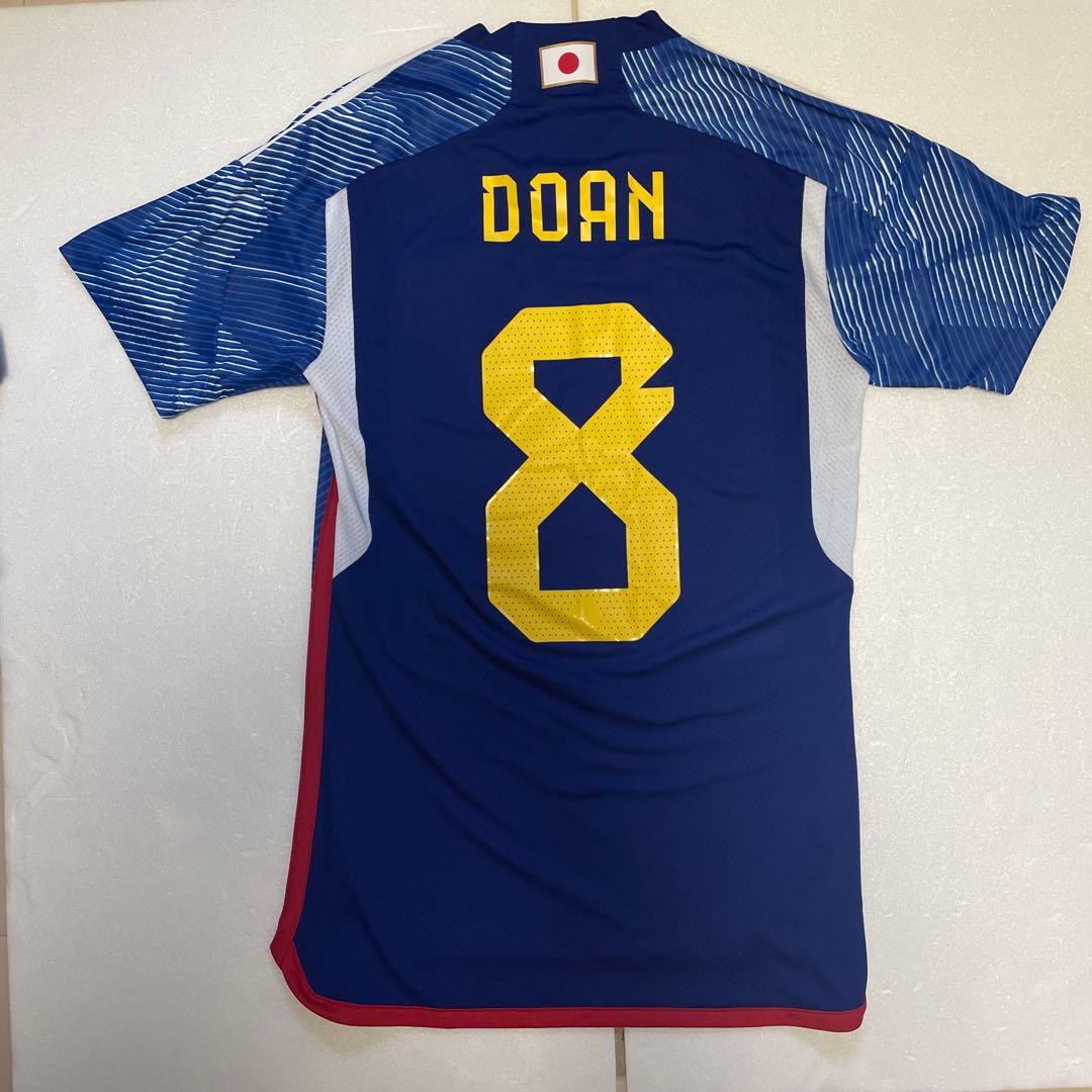 日本代表サッカーユニフォーム　堂安