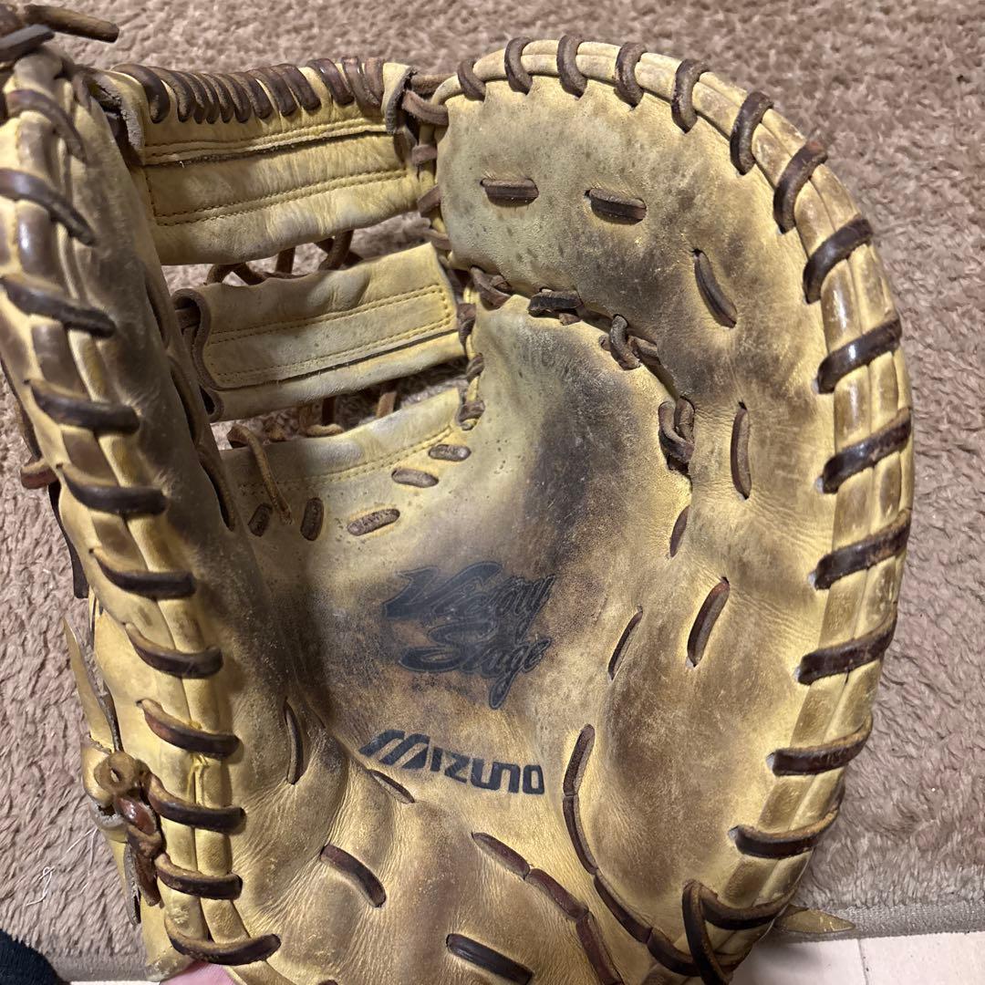 Mizuno Victory Stage 硬式グローブ ベージュ