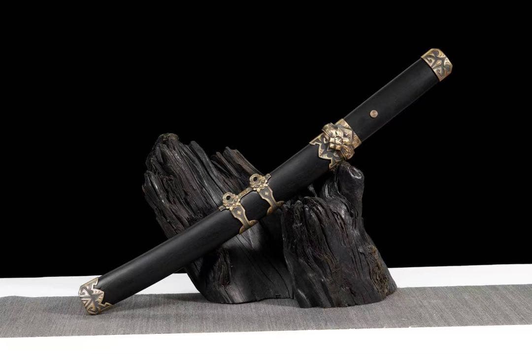 逆虎 短刀 稽古 鎧通し 装具 日本刀 模造刀 武具 舞踊刀 高級本格居合刀