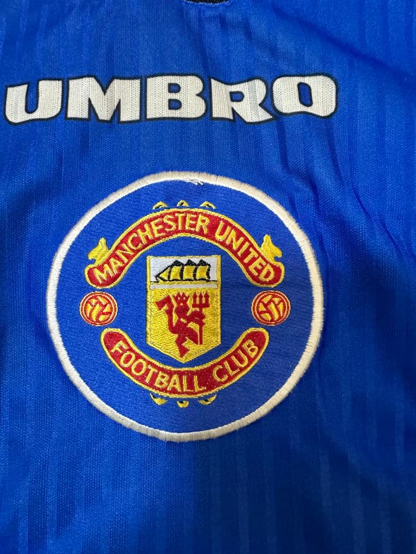 【美品】マンチェスター・ユナイテッド UMBRO シャツ