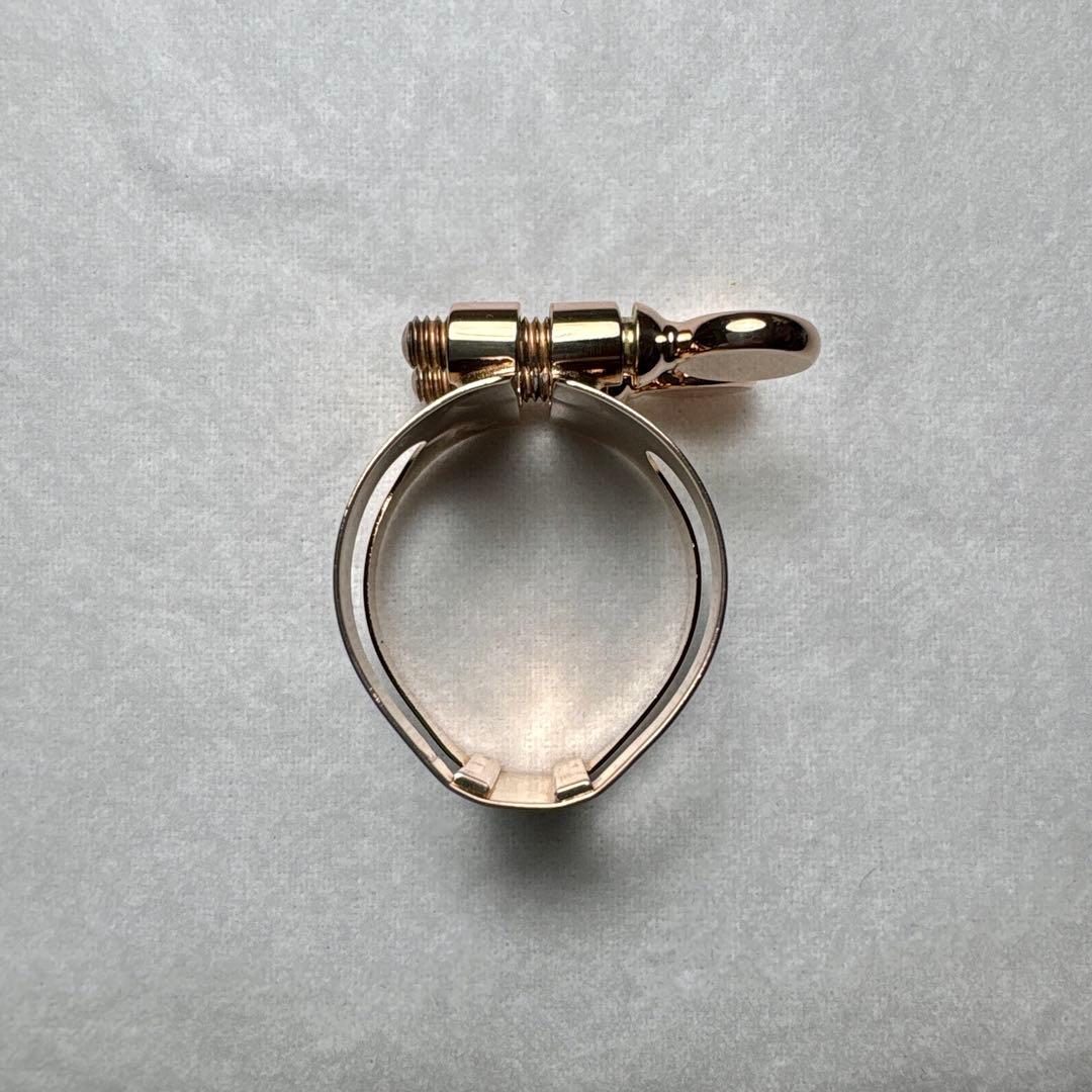 BUZZ B♭クラリネット リガチャー ピンクゴールド R キャップ付