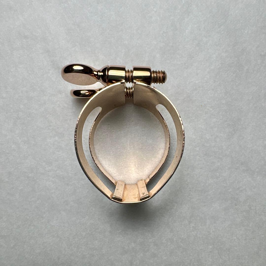 BUZZ B♭クラリネット リガチャー ピンクゴールド R キャップ付