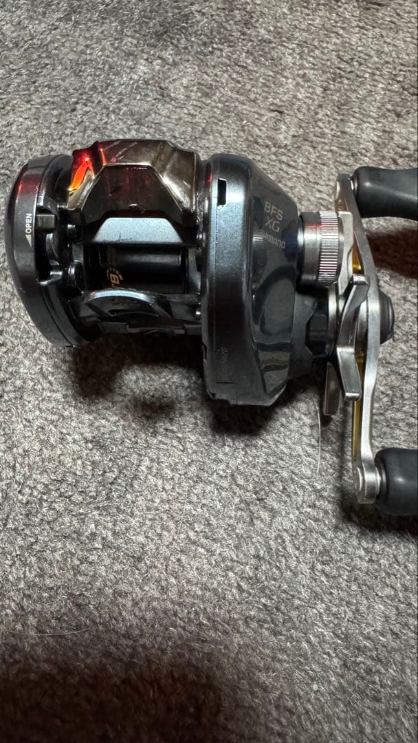 シマノ　22 アルデバラン　BFS XG 右ハンドル