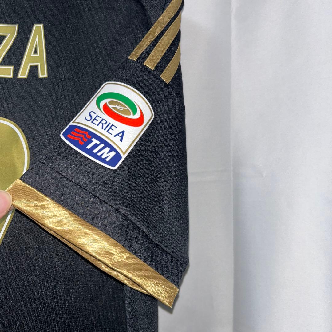 未使用品　ユヴェントス 15/16 ユニフォーム Mサイズ　ZAZA 背番号7