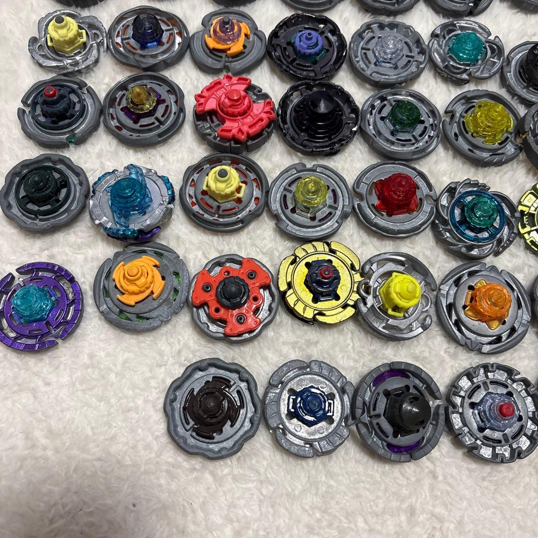 メタルファイトベイブレード　67個　まとめ売り　引退品　バラ売り可能　即購入可能