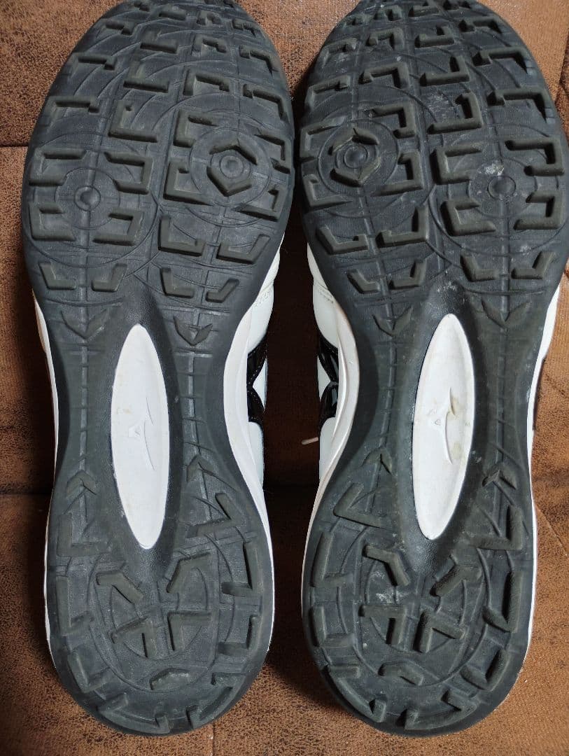 Mizuno　MORELIA　ターフ　TF　27.5cm