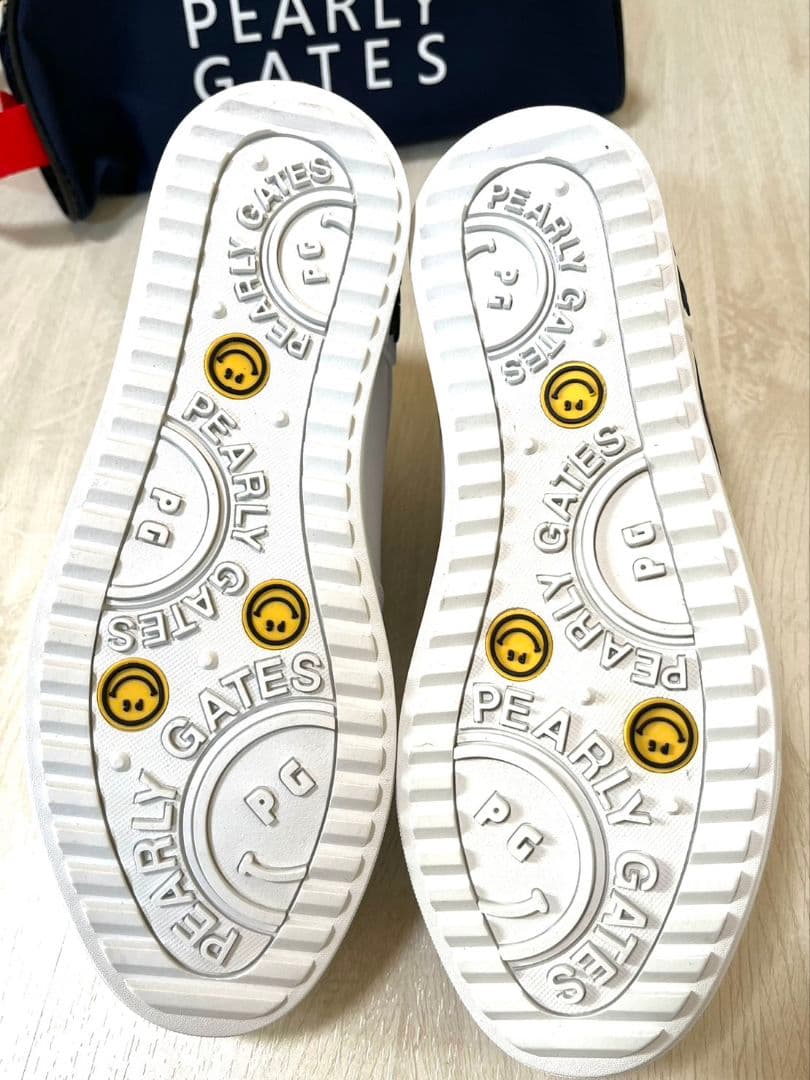 即発送2色展開●パーリーゲイツレディースゴルフシューズホワイトベージュ