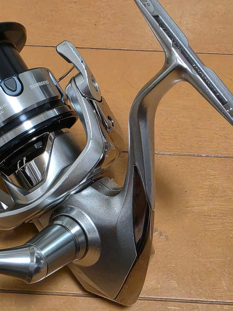 シマノ　19ストラディック4000XG　4000MHGスプール付　ゴメクサスノブ