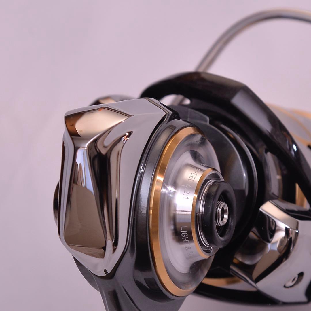 ダイワ ルビアス LT2500-XH スピニングリール