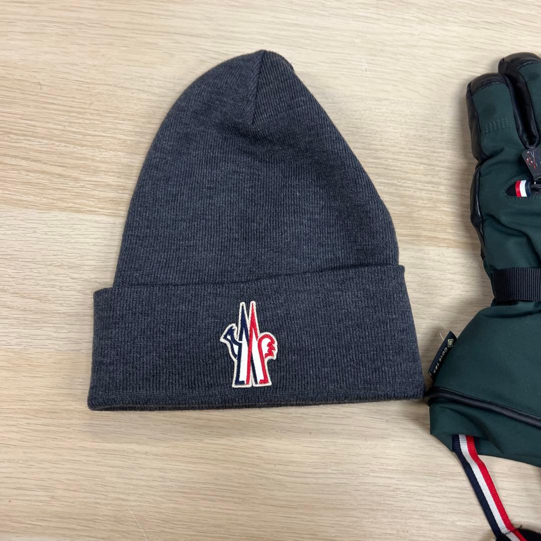 Moncler グローブ　帽子 手袋