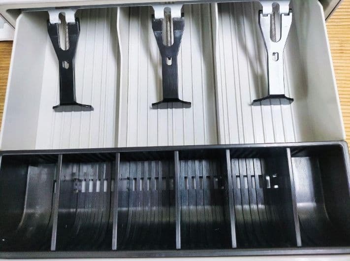 カシオレジスター　106ER　簡単便利特殊　送料込　611600