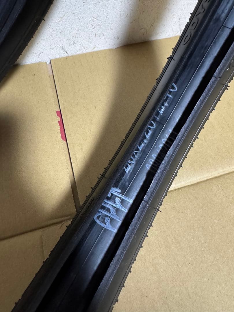 BMXタイヤOdyssey Broc Raifordのシグネチャー