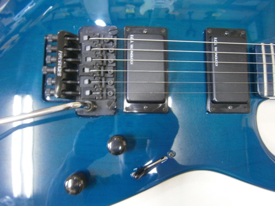 最終棚卸特価・フェルナンデス＜FR-75＞指板ボディ同色タイプ・FGI・90年代