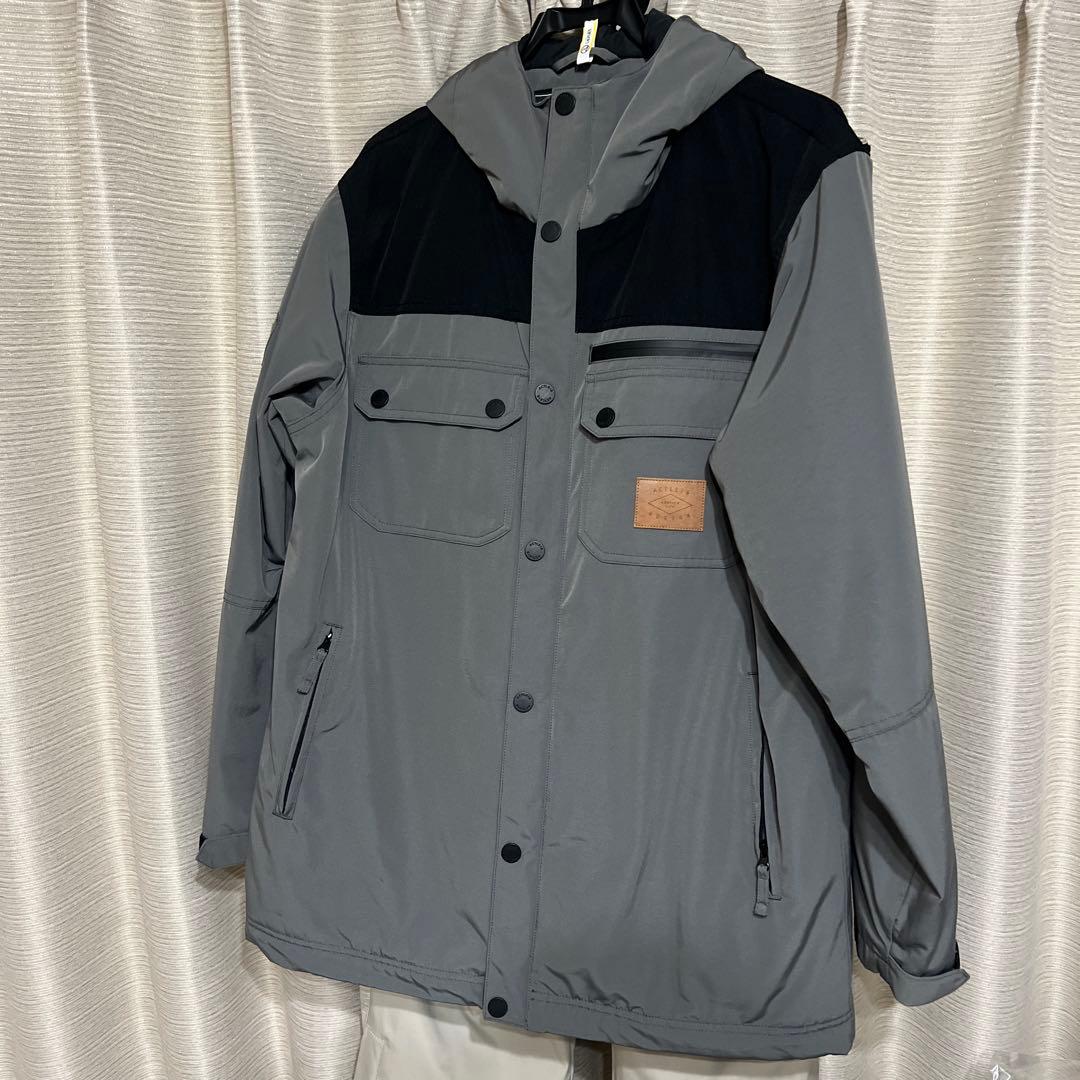 スノーボードウェア　Mサイズ