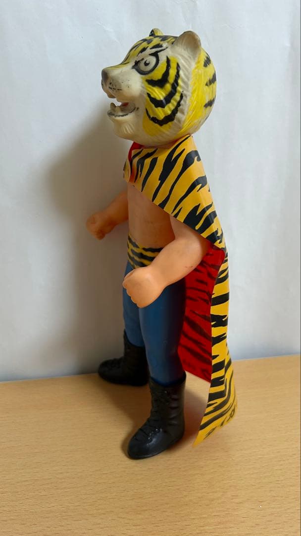 タイガーマスク　ソフビ　フィギュア
