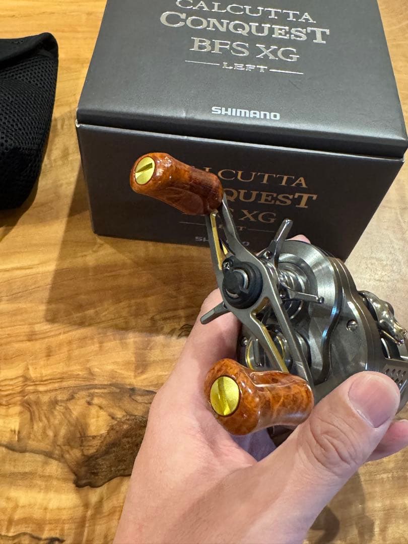 シマノ23カルカッタコンクエストBFS XG 左ハンドル