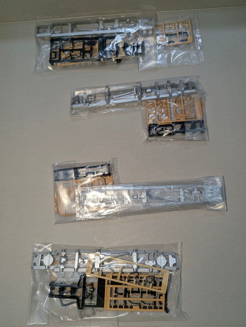 KATO　キハ82系　４両基本セット　【3-509-1】　HOゲージ