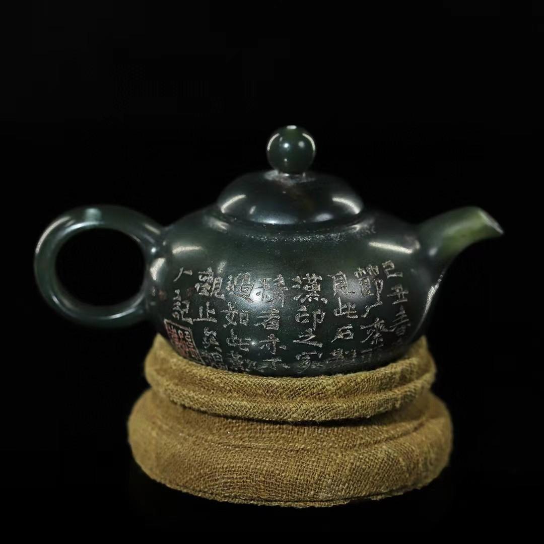 中国古美術・旧蔵寿山石【宝壺】飾り・己丑年福厂作・木箱付き・手彫り・文房置物