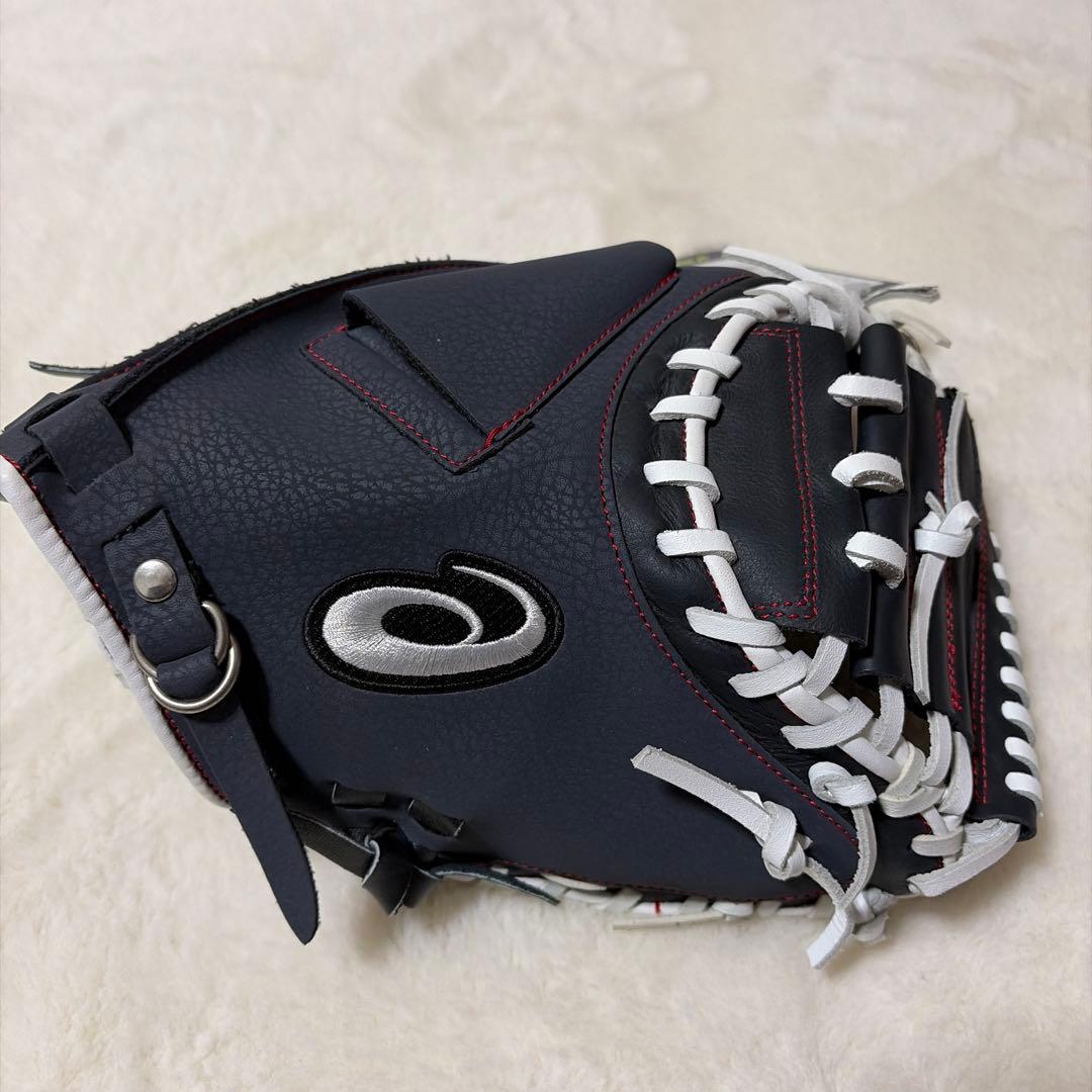 アシックス　キャッチャーミット　軟式用新品未使用C 3121A577