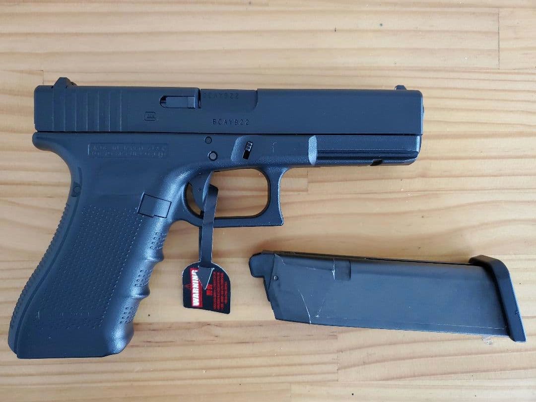 美品 東京マルイ　GLOCK 17 Gen.4 グロック ガスブロGBBカスタム