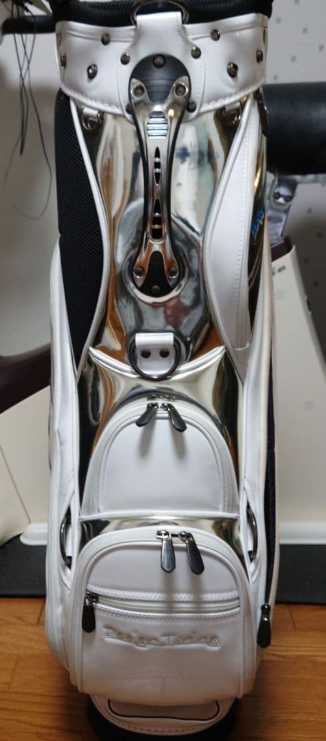 100本限定品！デザインチューニング キャディバック＆ヘッドカバー４個セット