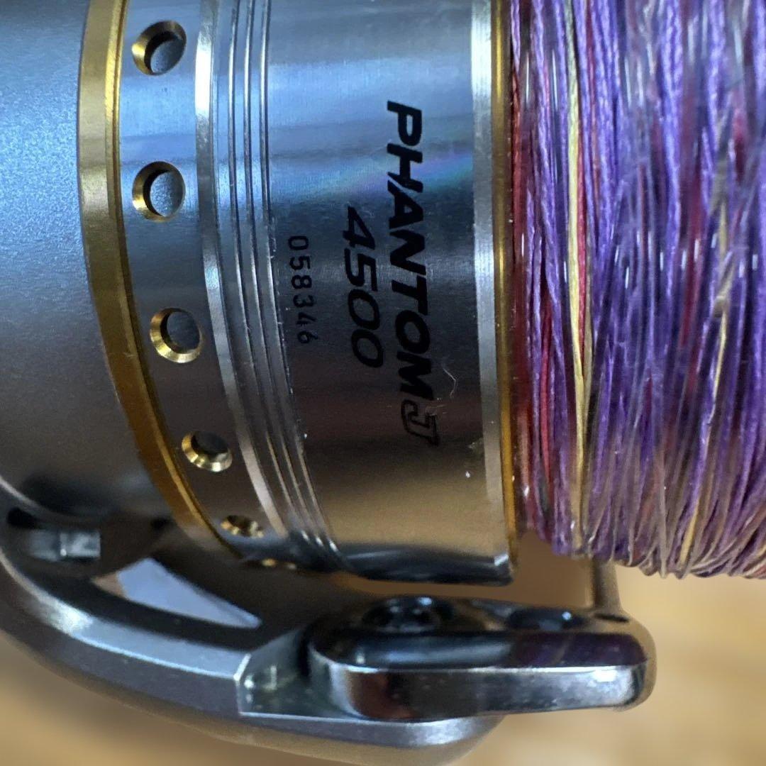 ダイワ　PHANTOM J 4500 リール