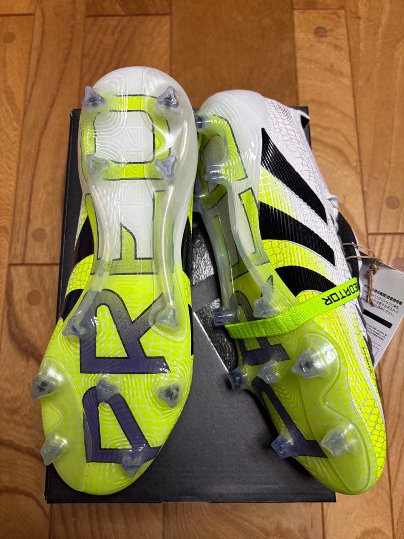 新品　特価　限定品　アディダス　プレデター Elite FT FG 26cm