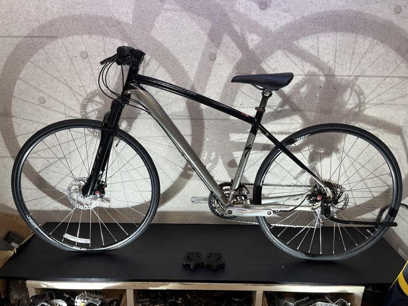 自転車本体 SPECIALIZED CROSSTRAIL COMP disc