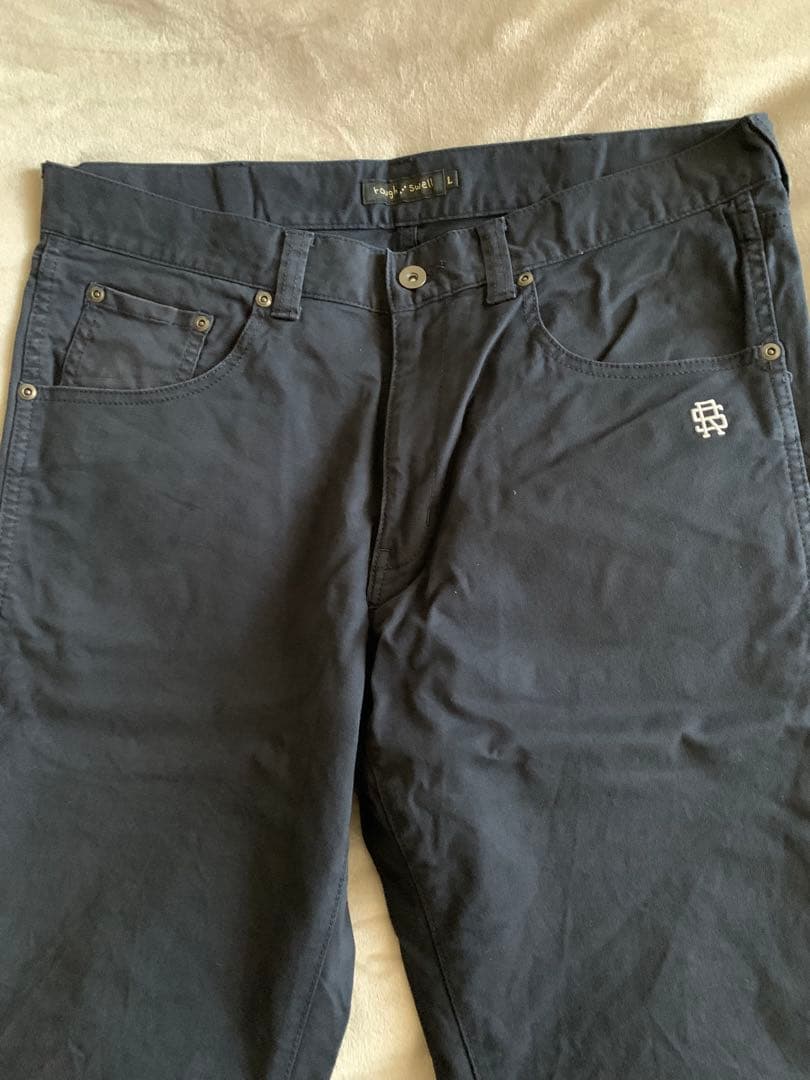 ROUGH & SWELL ジョガーパンツとパンツ