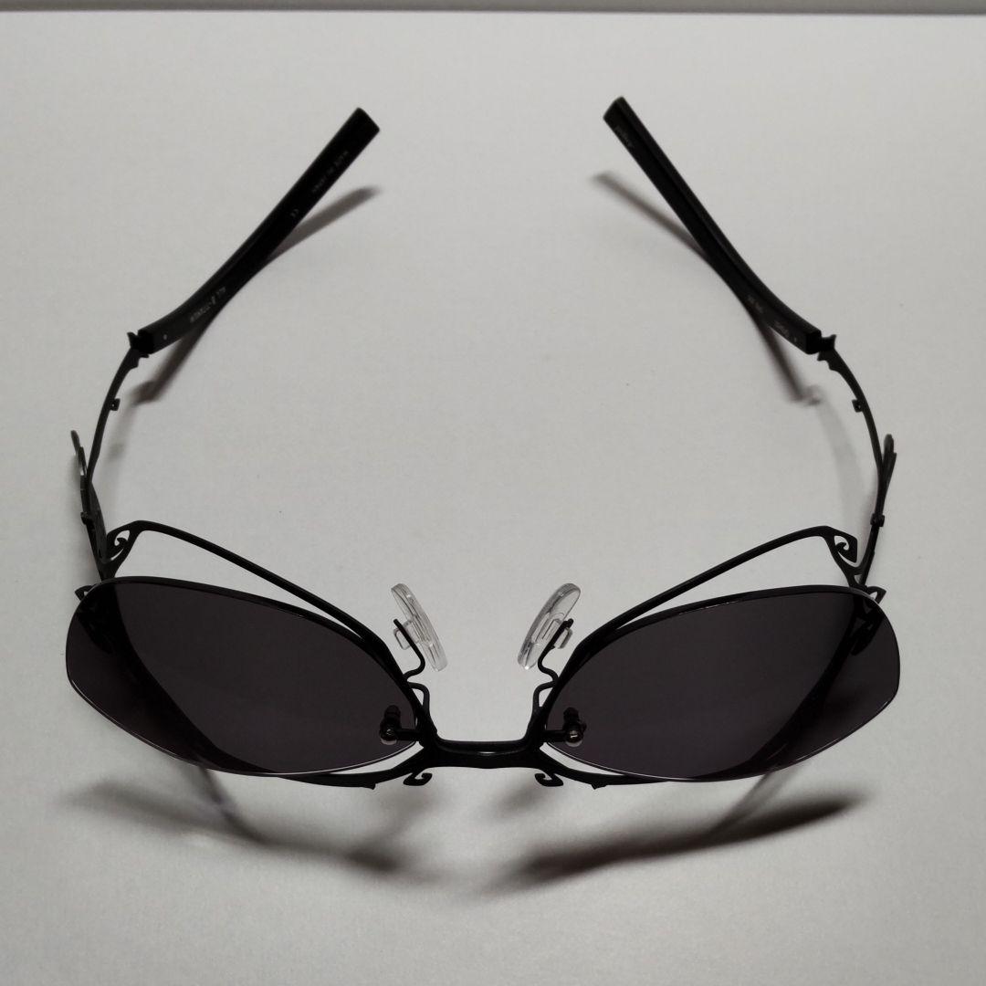 HYDE／サングラス