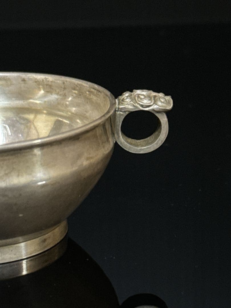 平安 名人 二世 秦 蔵六 造 銀無垢製 饕餮文後手 杯 盃 酒器 桐共箱付