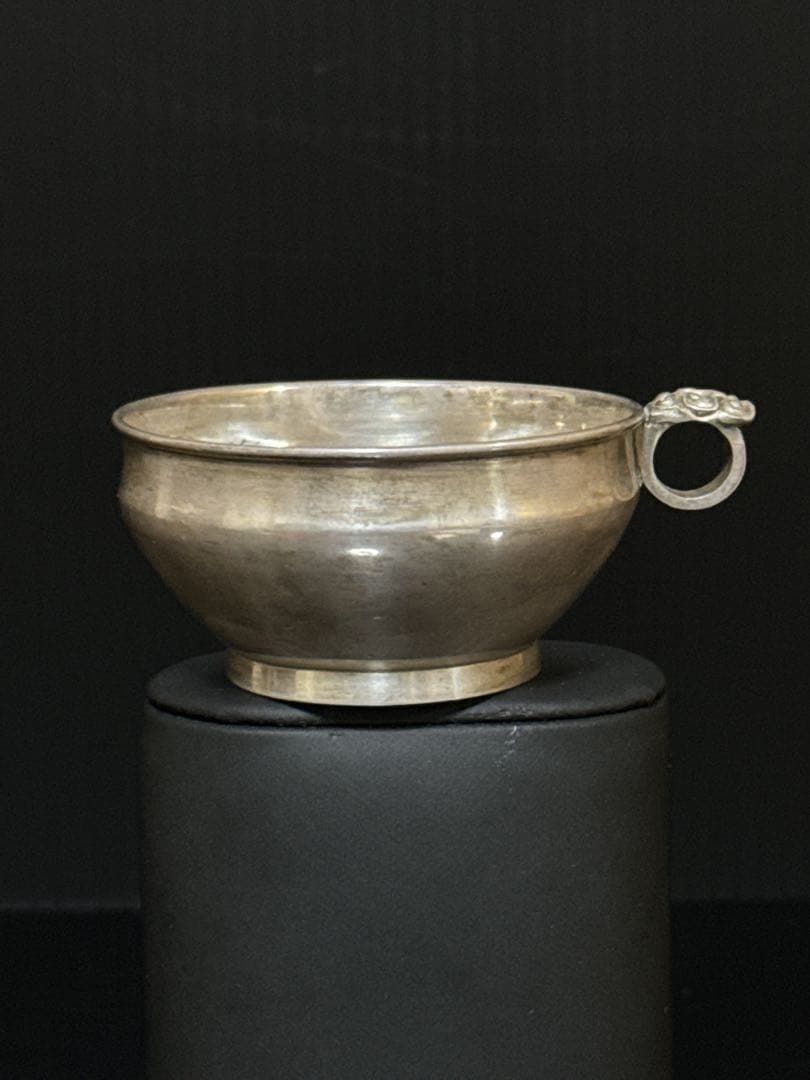 平安 名人 二世 秦 蔵六 造 銀無垢製 饕餮文後手 杯 盃 酒器 桐共箱付